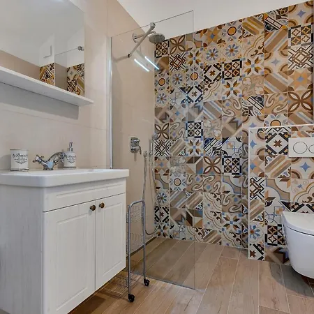 New! Milan's House With Pool, Mediterranean * Makarska