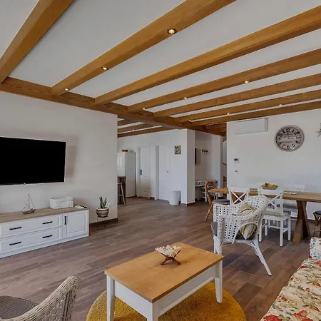 Willa New! Milan's House With Pool, Mediterranean *